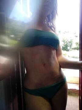 Public Photo of Regina17