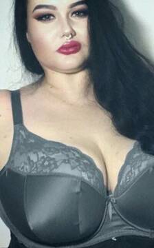 Public Photo of LaDamaBianca